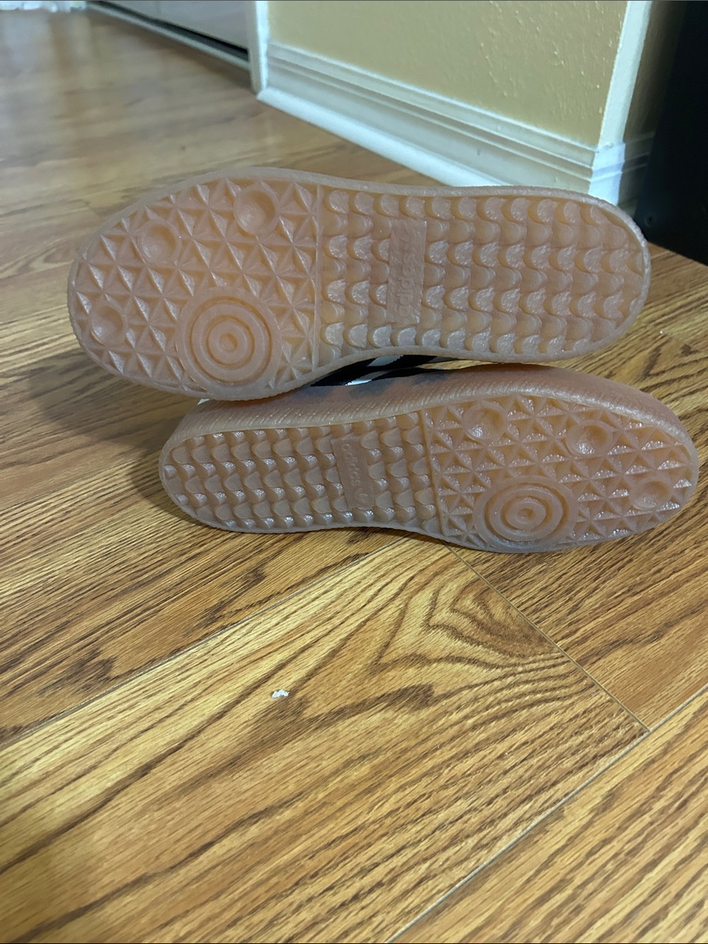 adidas White & Black Retro Gum Sole Sneakers - Picture 3 of 4